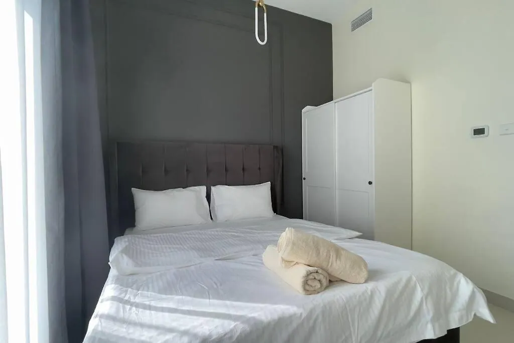 Premium Location, Cozy Apartment Dubai
