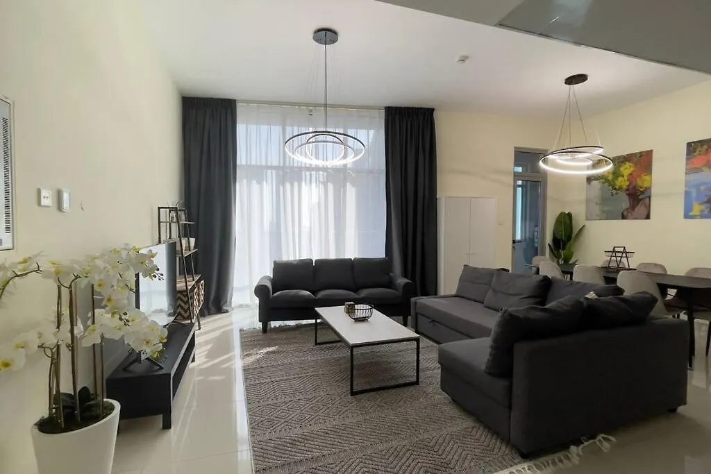 Premium Location, Cozy Apartment location
